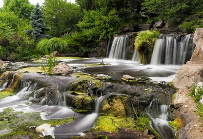 enjoy man-made waterfalls at lake katherine in Palos Heights, Illinois